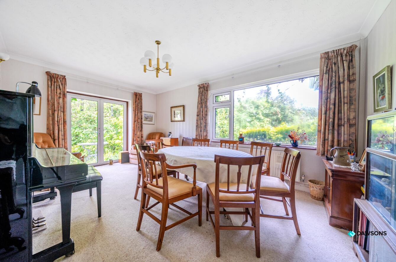 Kittle Green, Kittle, Swansea, SA3 3JX
